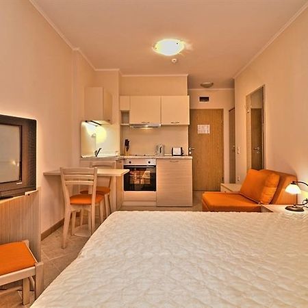 Royal Sun Private Apartments Sunny Beach Exterior photo