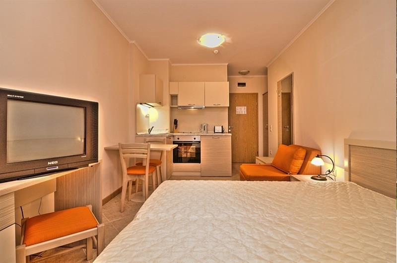 Royal Sun Private Apartments Sunny Beach Exterior photo